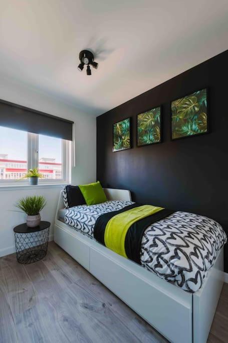 Comfysleep Aparthouse Глазгоу Екстериор снимка