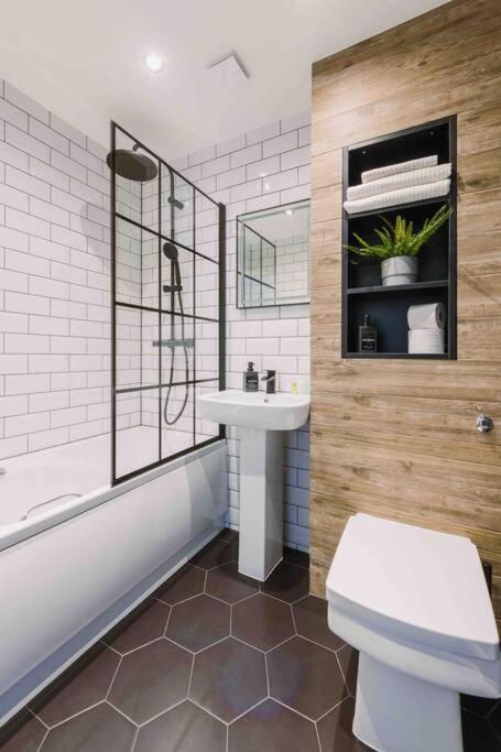 Comfysleep Aparthouse Глазгоу Екстериор снимка